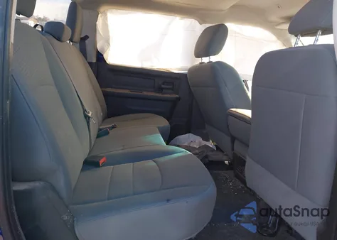 2017 Ram 1500 z USA, uszkodzony, nr VIN 1C6RR7KG3HS599080